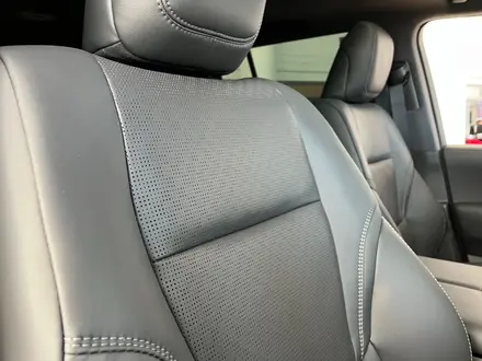Toyota Land Cruiser Premium 2025 года за 74 890 000 тг. в Караганда – фото 19