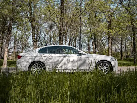 BMW 528 2012 года за 8 350 000 тг. в Алматы – фото 9