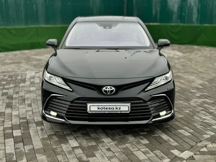 Toyota Camry 2021 года за 17 000 000 тг. в Алматы – фото 4