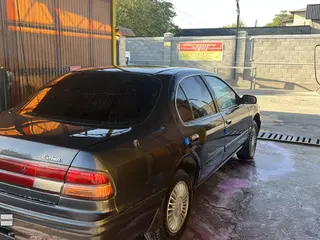 Nissan Cefiro, 1996