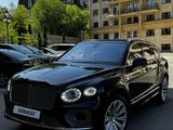 Bentley Bentayga 2021 года за 140 000 000 тг. в Алматы