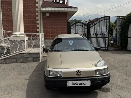 Volkswagen Passat 1990 года за 1 000 000 тг. в Алматы
