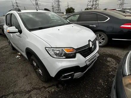 Renault Sandero 2021 года за 5 124 300 тг. в Алматы – фото 3