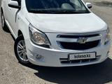 Chevrolet Cobalt 2021 года за 5 947 000 тг. в Караганда – фото 2