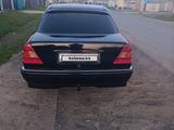 Mercedes-Benz C 180 1996 года за 1 100 000 тг. в Уральск – фото 3