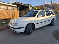 Volkswagen Golf 2004 годаүшін3 800 000 тг. в Алматы