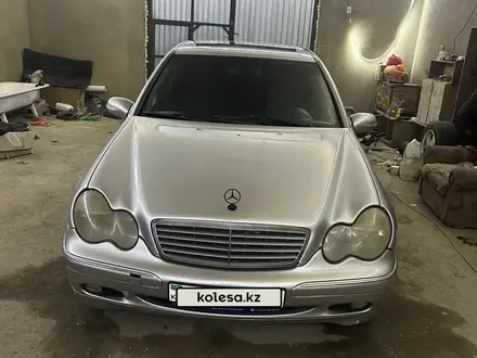 Mercedes-Benz C 240 2001 года за 2 500 000 тг. в Сатпаев
