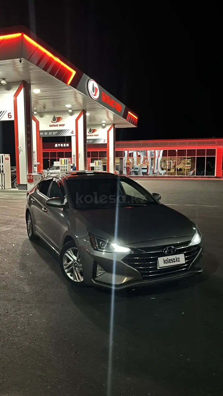 Hyundai Elantra, 2020