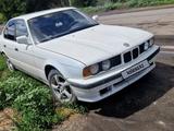 BMW 525 1989 года за 1 800 000 тг. в Семей – фото 2