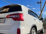 Kia Sorento 2013 года за 9 999 999 тг. в Актобе – фото 4