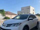 Toyota RAV4 2015 года за 8 400 000 тг. в Актау – фото 2