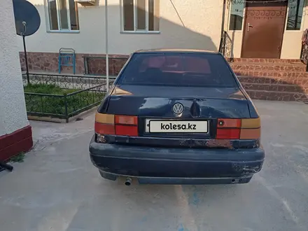 Volkswagen Vento 1992 года за 600 000 тг. в Шымкент – фото 3