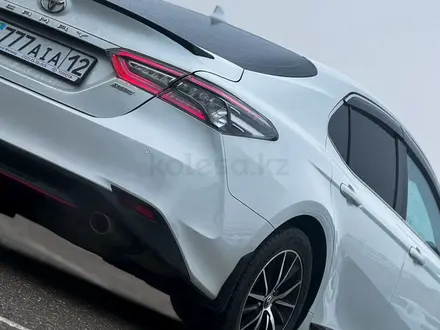 Toyota Camry 2020 года за 13 500 000 тг. в Актау – фото 7