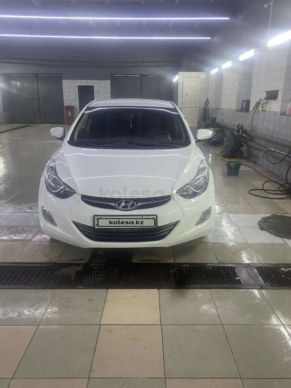 Hyundai Elantra, 2012