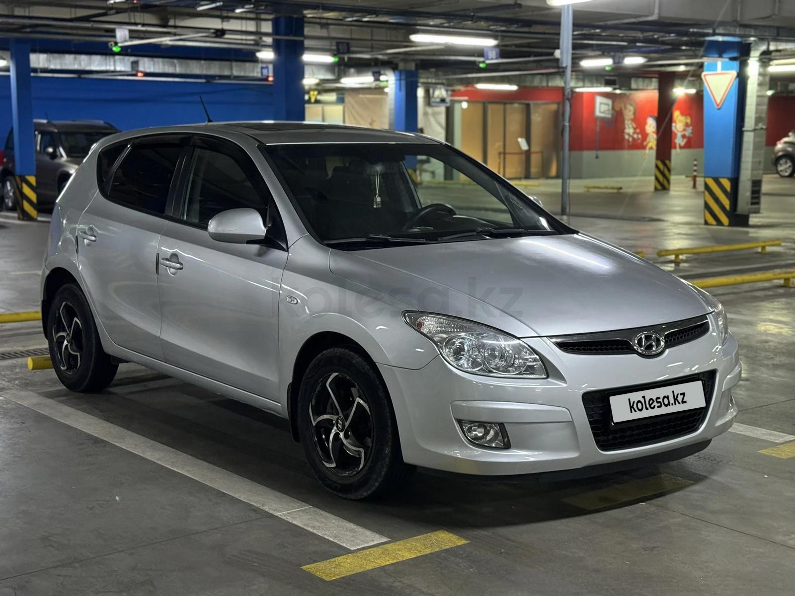 Hyundai i30 2008 г.