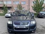 Volkswagen Touareg 2008 года за 4 350 000 тг. в Алматы