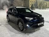 Toyota RAV4 2018 годаүшін16 800 000 тг. в Караганда