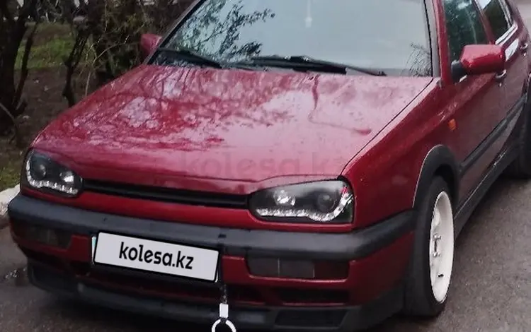 Volkswagen Golf 1992 годаүшін1 700 000 тг. в Алматы