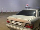 Mercedes-Benz E 220 1996 годаfor1 600 000 тг. в Актобе – фото 2