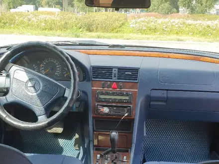 Mercedes-Benz C 240 1999 года за 2 700 000 тг. в Алматы – фото 8