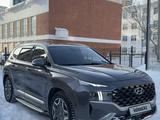 Hyundai Santa Fe 2022 года за 18 000 000 тг. в Астана