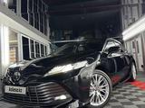Toyota Camry 2021 года за 16 200 000 тг. в Алматы