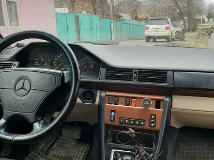 Mercedes-Benz E 280 1990 года за 1 450 000 тг. в Алматы – фото 28