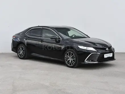 Toyota Camry 2023 года за 15 599 990 тг. в Атырау – фото 3