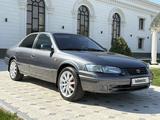 Toyota Camry 1998 года за 3 500 000 тг. в Тараз – фото 4