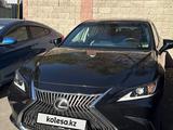 Lexus ES 250 2021 года за 18 500 000 тг. в Алматы – фото 2
