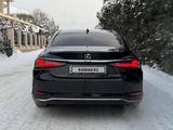 Lexus ES 250 2021 года за 18 500 000 тг. в Алматы – фото 5