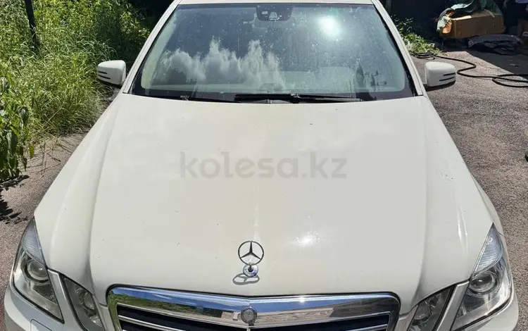 Mercedes-Benz E 350 2010 годаүшін4 500 000 тг. в Алматы