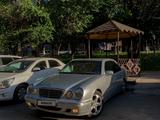 Mercedes-Benz E 320 2001 годаfor5 500 000 тг. в Шымкент
