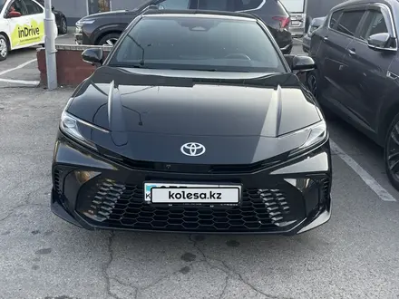 Toyota Camry 2024 года за 17 500 000 тг. в Алматы – фото 2