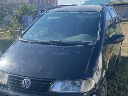 Volkswagen Sharan 1996 года за 1 250 000 тг. в Уральск – фото 7