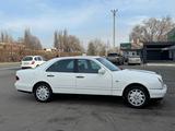 Mercedes-Benz E 320 1998 годаfor3 300 000 тг. в Талдыкорган – фото 3