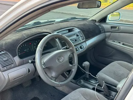 Toyota Camry 2002 года за 4 000 000 тг. в Астана – фото 12