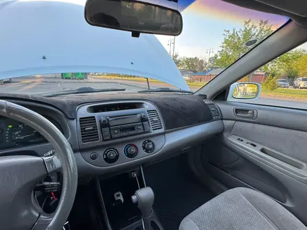 Toyota Camry 2002 года за 4 000 000 тг. в Астана – фото 13