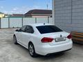 Volkswagen Passat 2012 года за 6 200 000 тг. в Атырау – фото 2