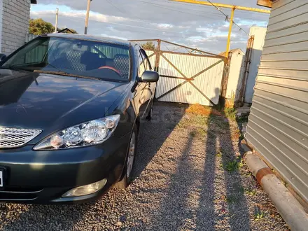 Toyota Camry 2003 года за 4 300 000 тг. в Актобе – фото 5