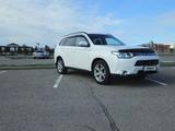 Mitsubishi Outlander 2012 года за 8 500 000 тг. в Астана – фото 2