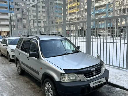 Honda CR-V 1997 года за 3 800 000 тг. в Алматы – фото 2