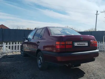 Volkswagen Vento 1993 года за 1 200 000 тг. в Астана – фото 7