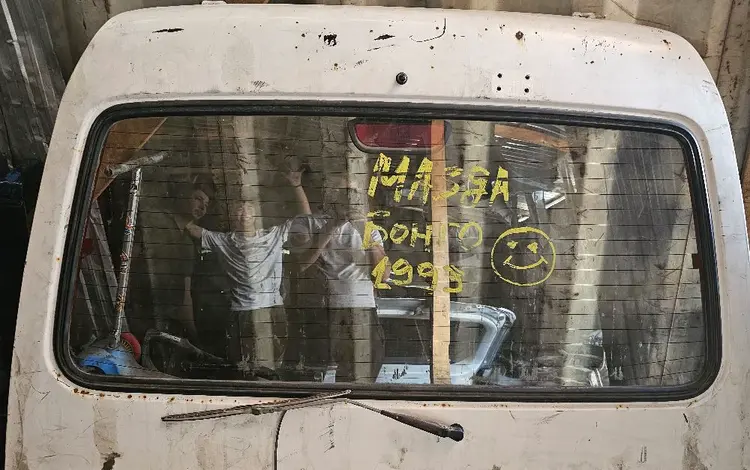 Крышка багажника mazda bongoүшін50 000 тг. в Алматы
