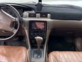 Toyota Camry 1998 года за 3 200 000 тг. в Астана – фото 4