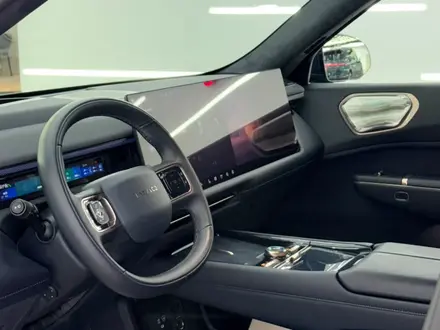Lynk & Co 900 2.0T Ultra 2025 года за 28 990 000 тг. в Астана – фото 15