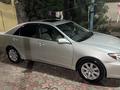 Toyota Camry 2003 года за 4 100 000 тг. в Шымкент – фото 2
