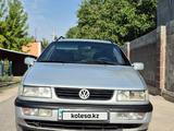 Volkswagen Passat 1994 года за 1 800 000 тг. в Шымкент – фото 4