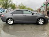 Toyota Camry 2010 года за 7 200 000 тг. в Атырау – фото 4