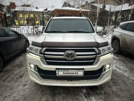 Toyota Land Cruiser 2019 года за 36 000 000 тг. в Астана